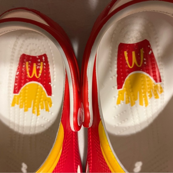 Red Crocs X McDonald’s Collab shoes, sz women’s 8 - Picture 3 of 8
